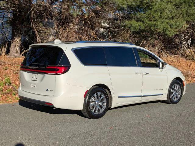 2021 Chrysler Pacifica Hybrid Pinnacle