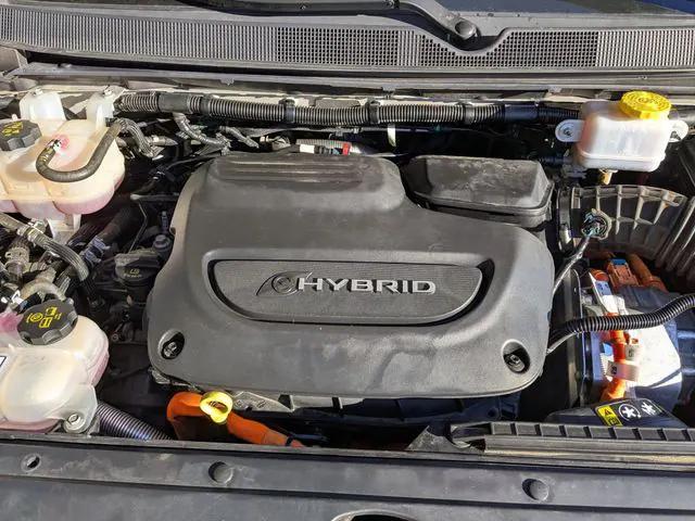 2021 Chrysler Pacifica Hybrid Pinnacle