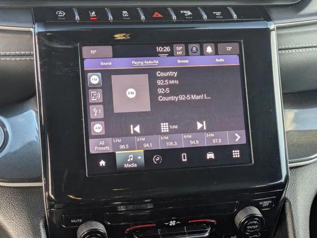 2023 Jeep Grand Cherokee Laredo 4x4