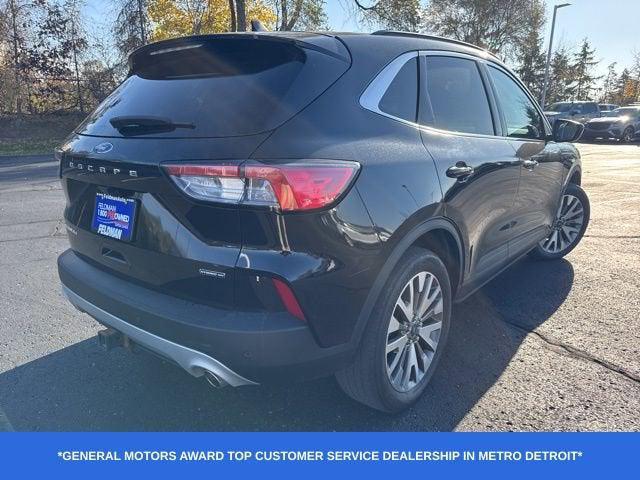 2022 Ford Escape Titanium Hybrid 2022 Ford Escape Titanium Hybrid