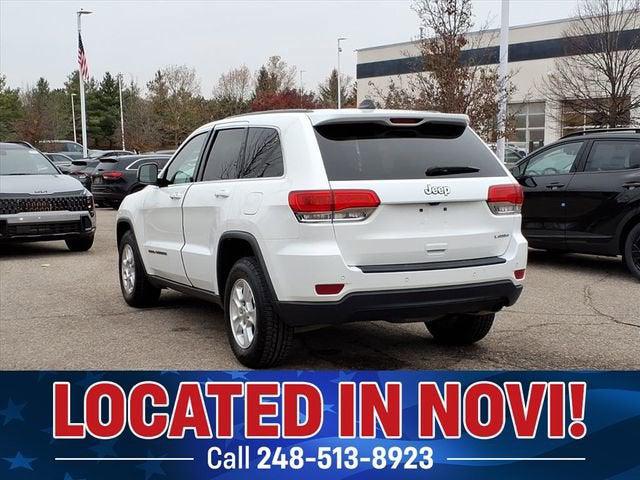 2017 Jeep Grand Cherokee Laredo 4x2