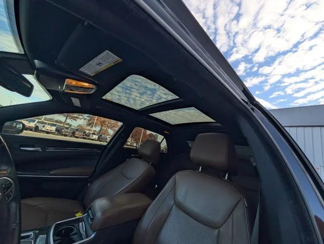 2018 Chrysler 300 Limited AWD 2018 Chrysler 300 Limited AWD