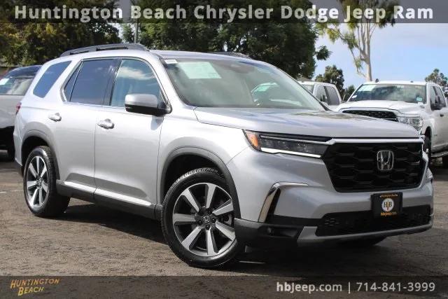 2023 Honda Pilot 2WD Touring 2023 Honda Pilot 2WD Touring