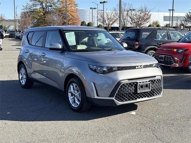2024 Kia Soul LX 2024 Kia Soul LX