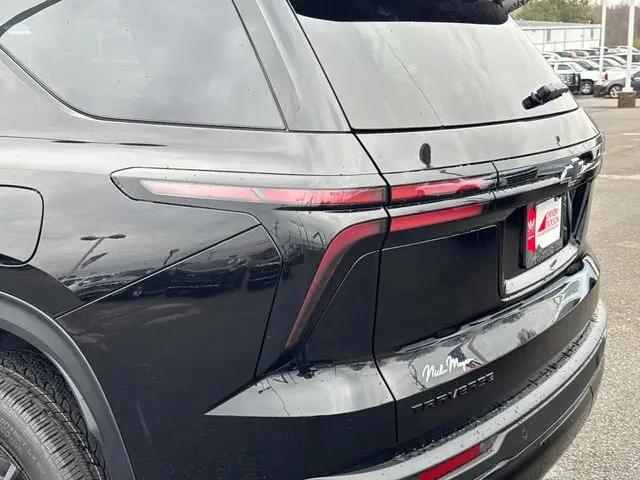 2026 Chevrolet Traverse FWD LT