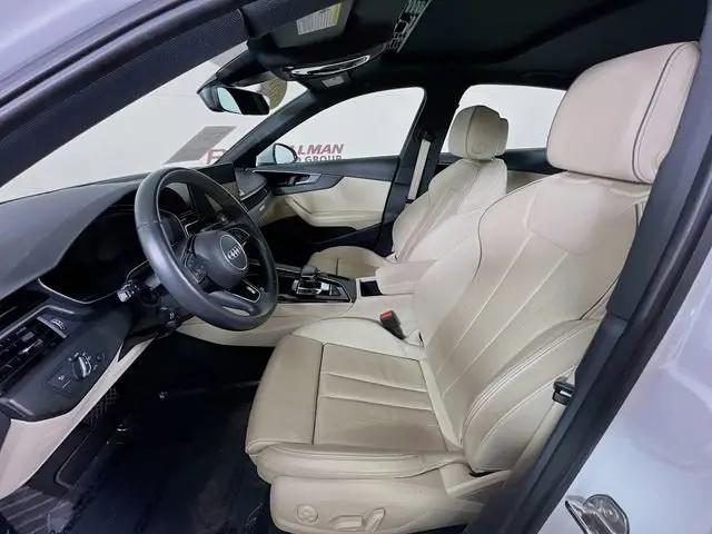 2022 Audi A4 Premium Plus 45 TFSI S line quattro S tronic