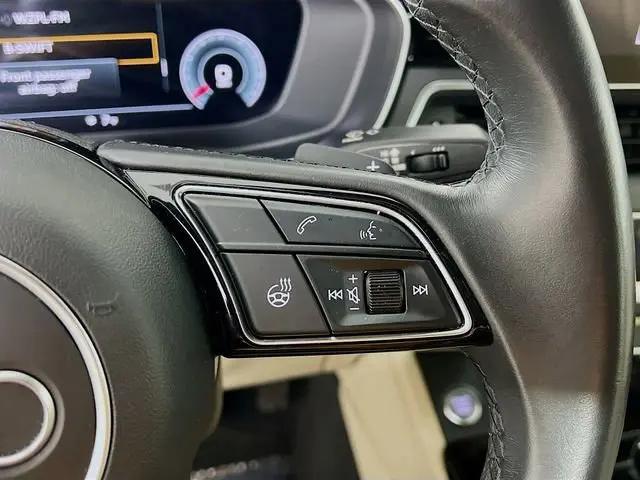 2022 Audi A4 Premium Plus 45 TFSI S line quattro S tronic