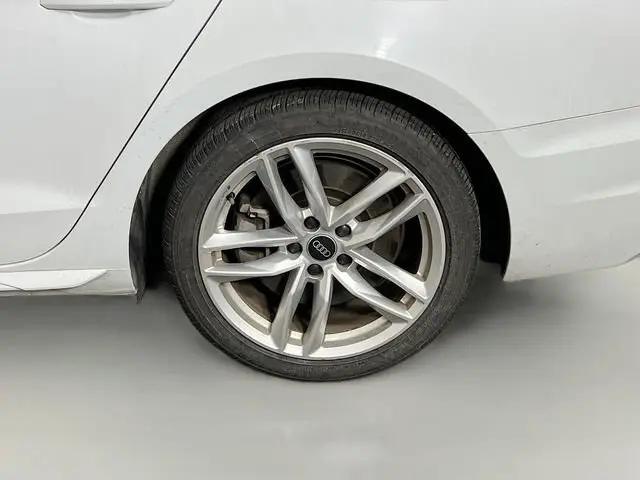 2022 Audi A4 Premium Plus 45 TFSI S line quattro S tronic