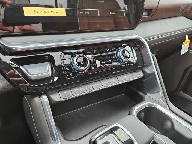 2026 GMC Sierra 1500 Crew Cab, Short Bed, Denali Ultimate, 4WD