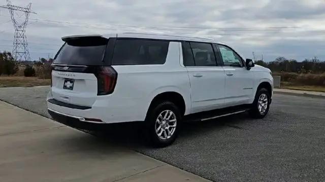 2026 Chevrolet Suburban LS, RWD