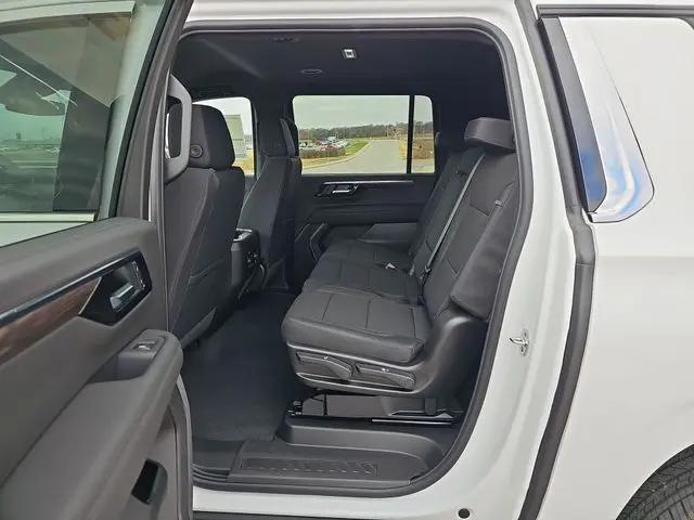 2026 Chevrolet Suburban LS, RWD
