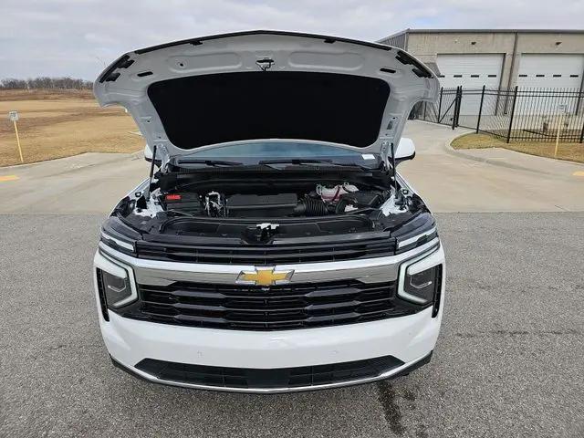 2026 Chevrolet Suburban LS, RWD