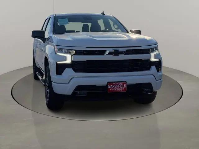 2022 Chevrolet Silverado 1500 4WD Crew Cab Short Bed RST