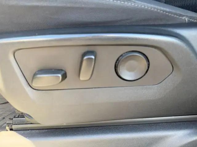 2022 Chevrolet Silverado 1500 4WD Crew Cab Short Bed RST