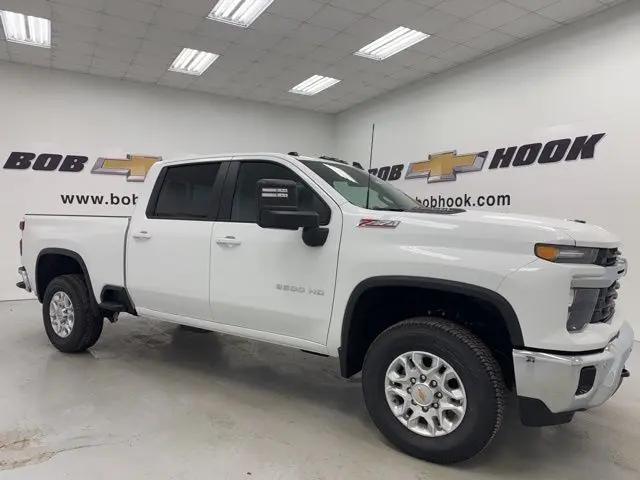 2026 Chevrolet Silverado 2500HD Crew Cab, Standard Bed, LT, 4WD