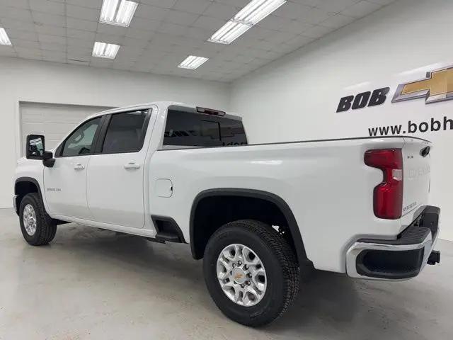 2026 Chevrolet Silverado 2500HD Crew Cab, Standard Bed, LT, 4WD
