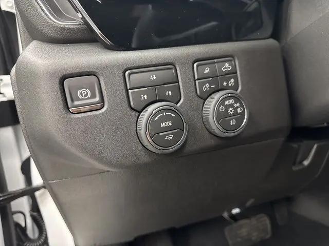 2026 Chevrolet Silverado 2500HD Crew Cab, Standard Bed, LT, 4WD