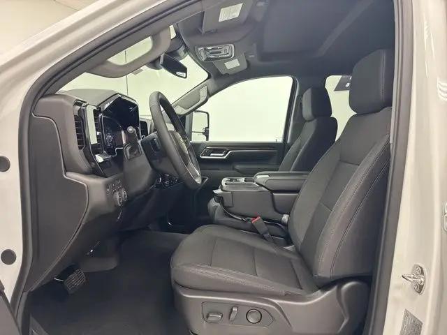 2026 Chevrolet Silverado 2500HD Crew Cab, Standard Bed, LT, 4WD