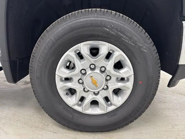 2026 Chevrolet Silverado 2500HD Crew Cab, Standard Bed, LT, 4WD