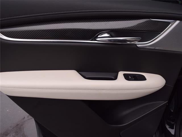 2023 Cadillac XT6 Sport