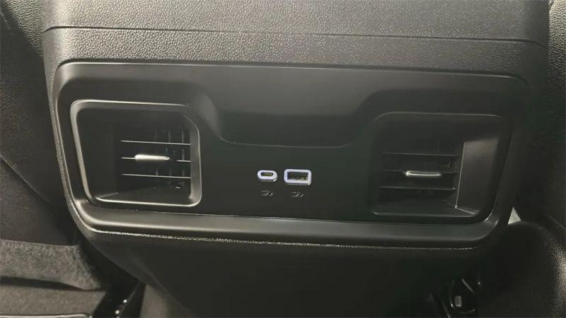 2022 Chevrolet Silverado 1500 4WD Crew Cab Standard Bed RST