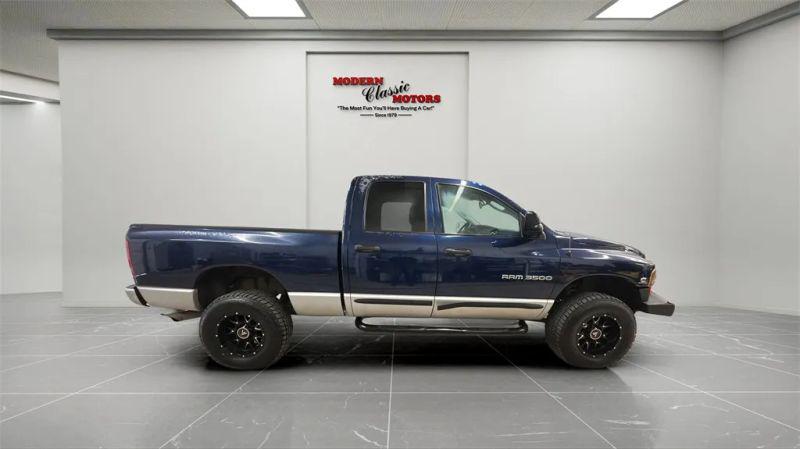 2004 Dodge Ram 3500 SLT/Laramie