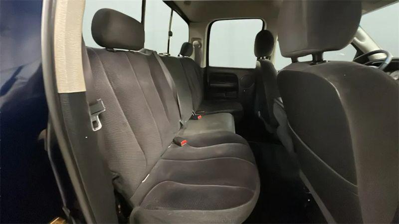 2004 Dodge Ram 3500 SLT/Laramie