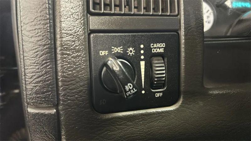 2004 Dodge Ram 3500 SLT/Laramie
