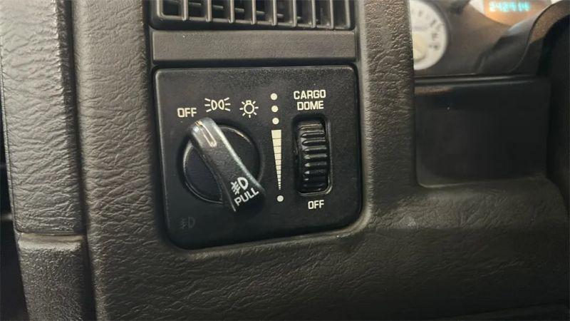 2004 Dodge Ram 3500 SLT/Laramie