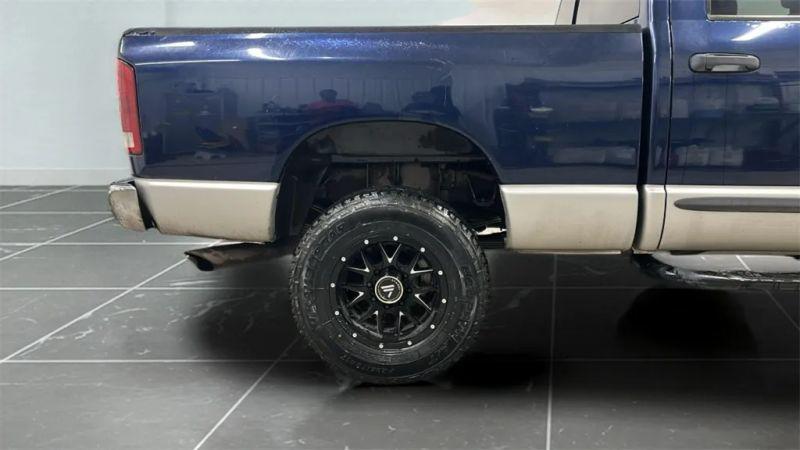 2004 Dodge Ram 3500 SLT/Laramie