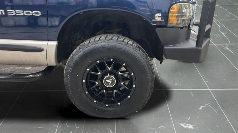 2004 Dodge Ram 3500 SLT/Laramie