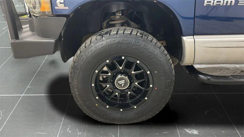2004 Dodge Ram 3500 SLT/Laramie