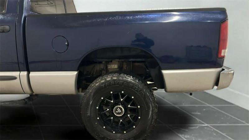 2004 Dodge Ram 3500 SLT/Laramie