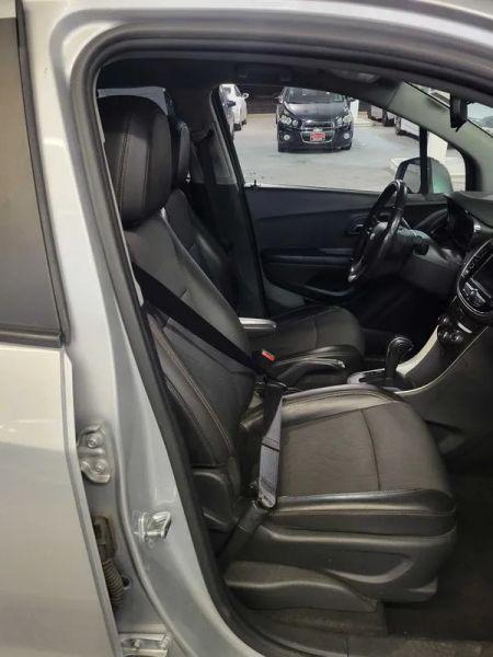 2021 Chevrolet Trax FWD LT