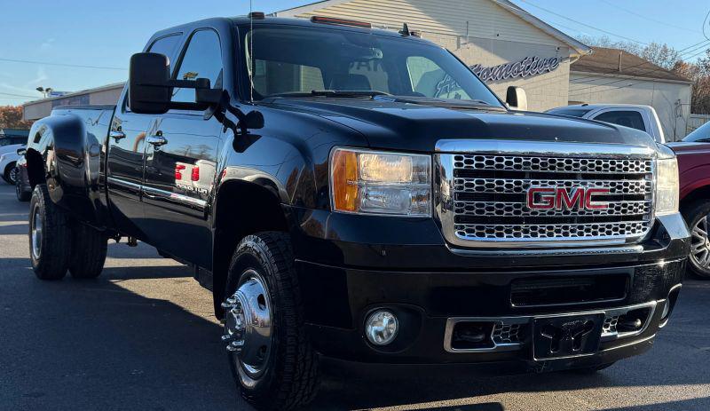 2011 GMC Sierra 3500HD Denali