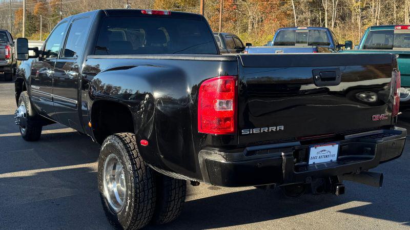 2011 GMC Sierra 3500HD Denali