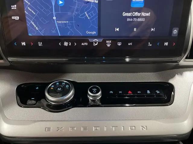 2025 Ford Expedition Active