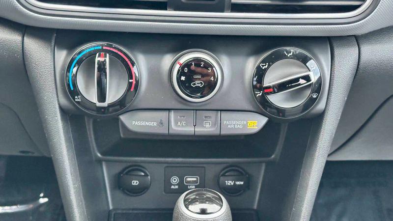 2021 Hyundai Kona SE