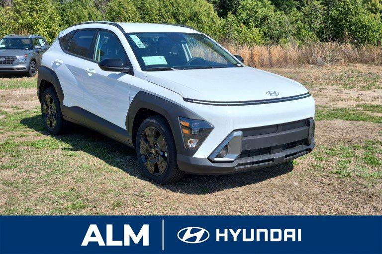 New 2026 White HYUNDAI SEL Sport FWD image 4