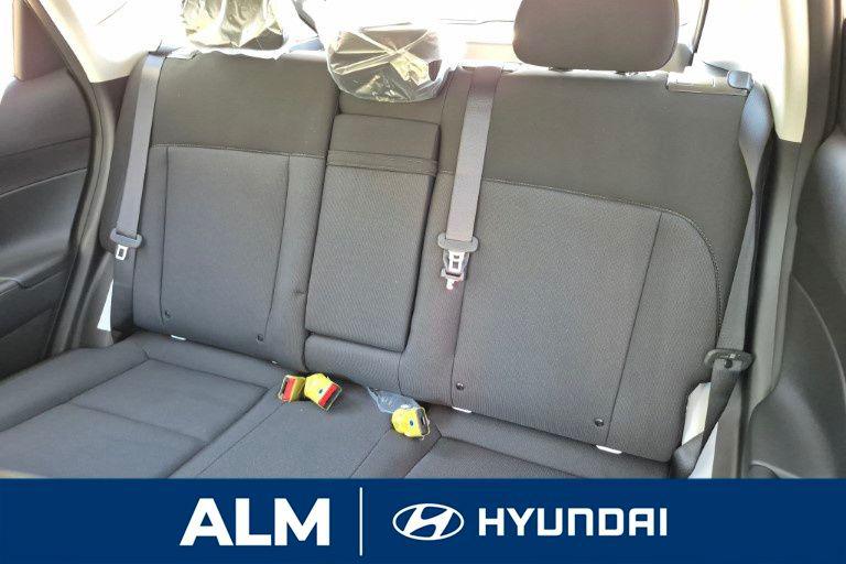 New 2026 White HYUNDAI SEL Sport FWD image 15