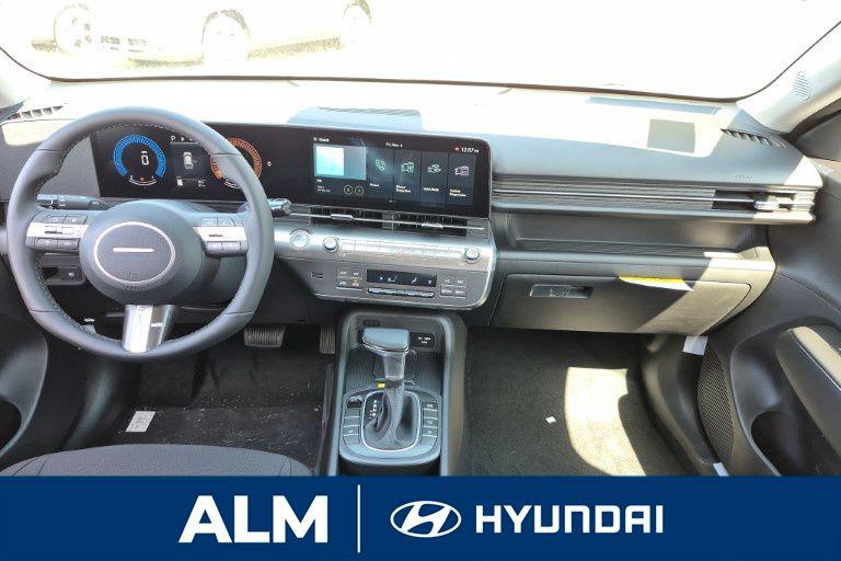 New 2026 White HYUNDAI SEL Sport FWD image 22