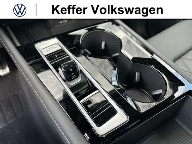 2026 Volkswagen Atlas SEL Premium R-Line