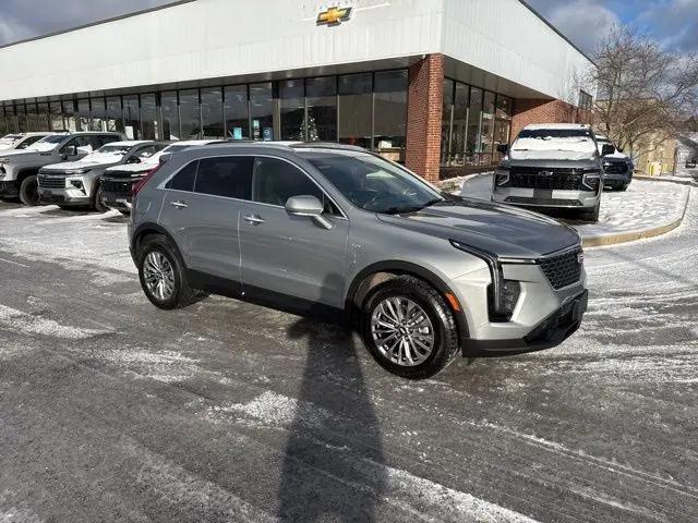 2024 Cadillac XT4 AWD Premium Luxury