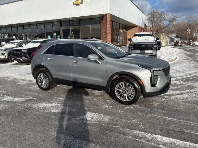 2024 Cadillac XT4 AWD Premium Luxury