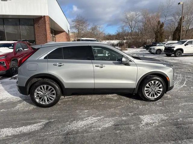 2024 Cadillac XT4 AWD Premium Luxury