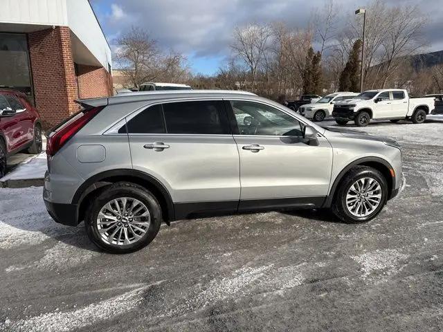 2024 Cadillac XT4 AWD Premium Luxury
