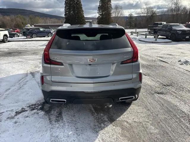 2024 Cadillac XT4 AWD Premium Luxury