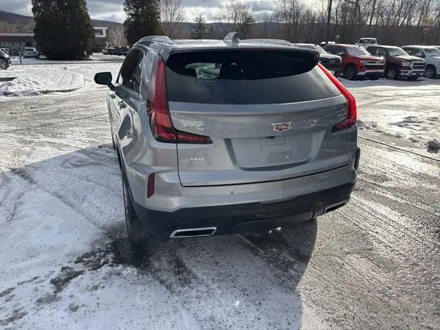 2024 Cadillac XT4 AWD Premium Luxury