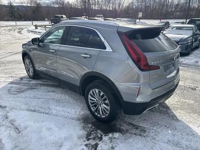 2024 Cadillac XT4 AWD Premium Luxury
