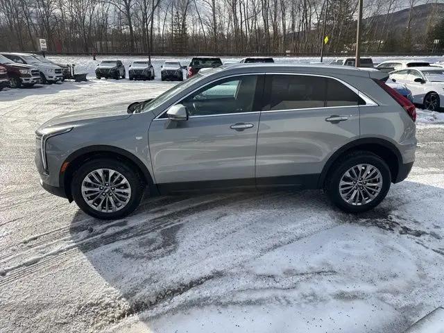 2024 Cadillac XT4 AWD Premium Luxury